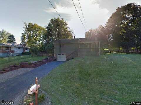 Pamela, NEW KENSINGTON, PA 15068