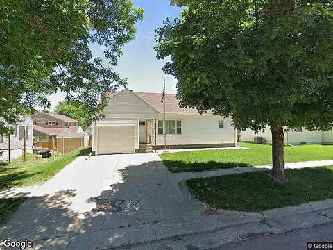 Kniss, LUVERNE, MN 56156