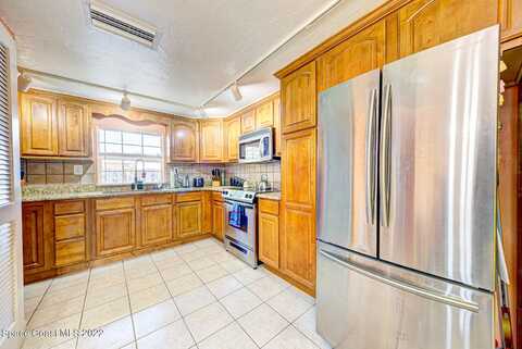 Grannis, TITUSVILLE, FL 32796