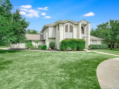 Park Place, GONZALES, TX 78629