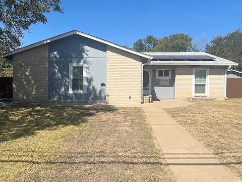 Lisa, SAN MARCOS, TX 78666