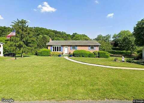 Jameslee, CHAMBERSBURG, PA 17202