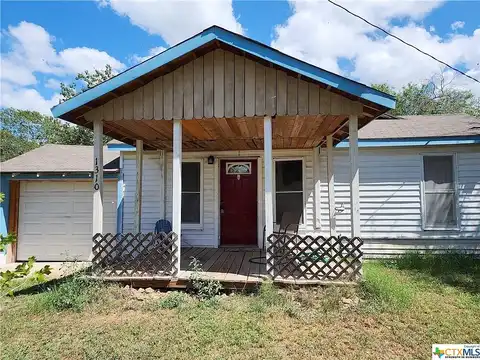 4Th, FLORESVILLE, TX 78114