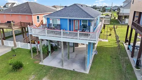 Main, PORT BOLIVAR, TX 77650
