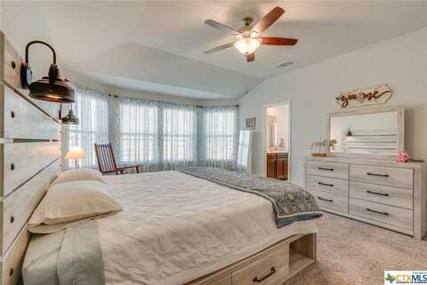 Myrtle, NEW BRAUNFELS, TX 78130