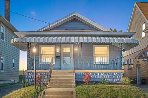 39Th St, Beaver Falls, PA 15010