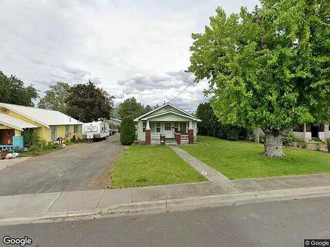 13Th, CLARKSTON, WA 99403