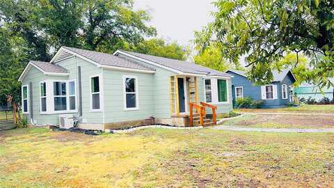 Avenue H, CLIFTON, TX 76634