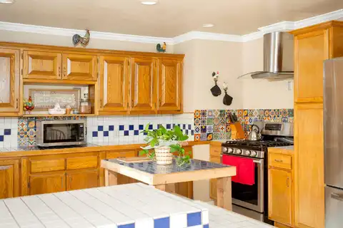 Avenue J, HEREFORD, TX 79045