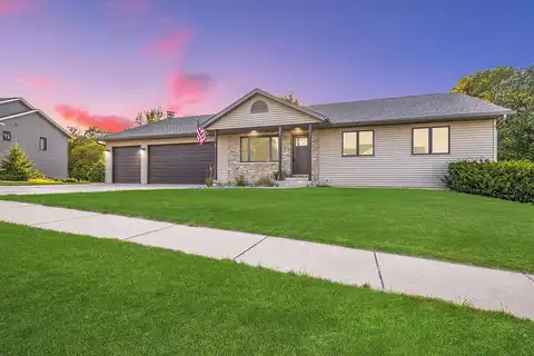 Deerwood, HOLMEN, WI 54636