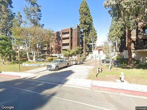 Friars Rd, San Diego, CA 92110