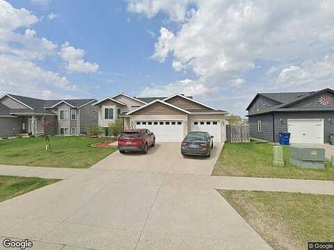 15Th, MOORHEAD, MN 56560
