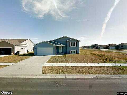 17Th, MOORHEAD, MN 56560