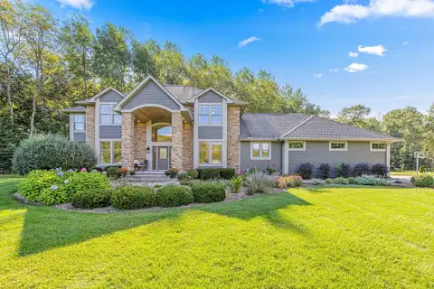 Mitchell, HUDSON, WI 54016