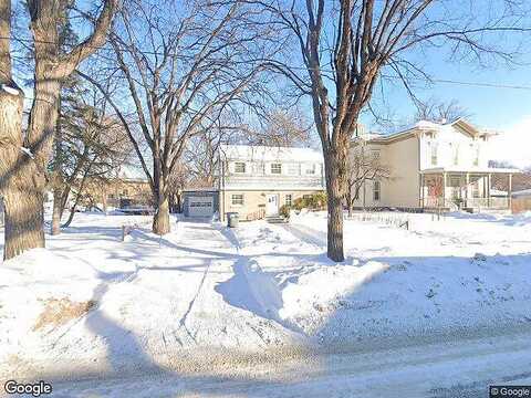 5Th, MOORHEAD, MN 56560