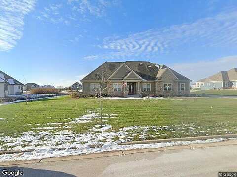 Whistling Hill, HARTLAND, WI 53029
