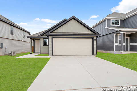 Black Oak Drive, Elmendorf, TX 78112