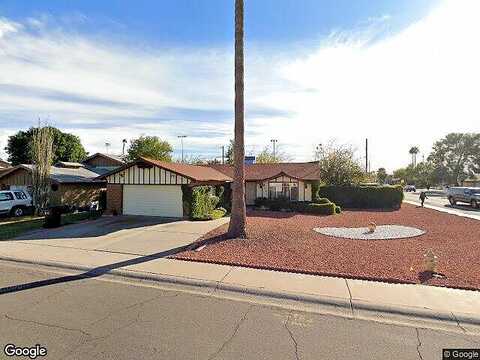 E San Miguel, Scottsdale, AZ 85250