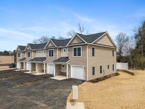Warren Newcomb Drive, Radford, VA 24141