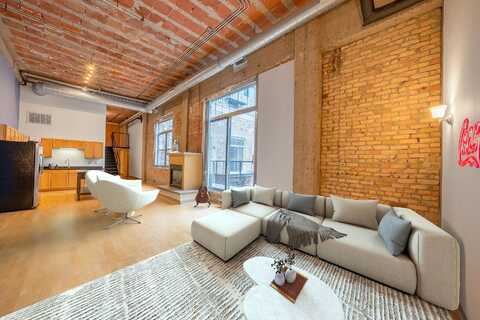 S 7Th Street, Minneapolis, MN 55415