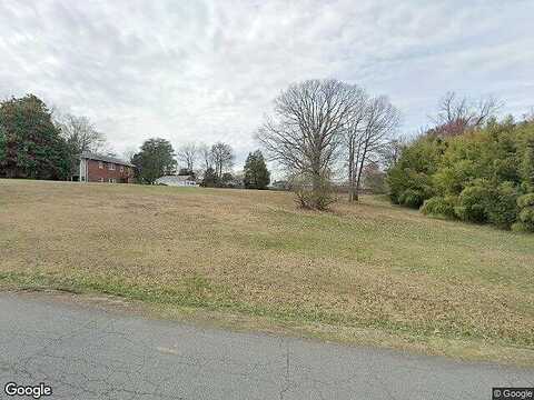 Travis, ANNANDALE, VA 22003