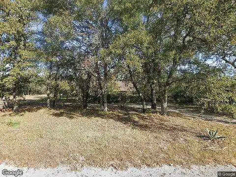 Hickory Trail, LA VERNIA, TX 78121