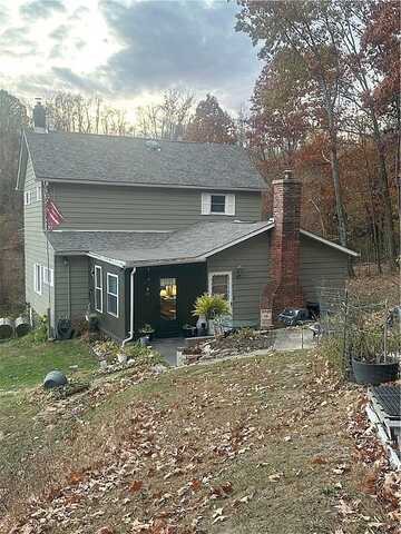 Senchur, GREENSBURG, PA 15601