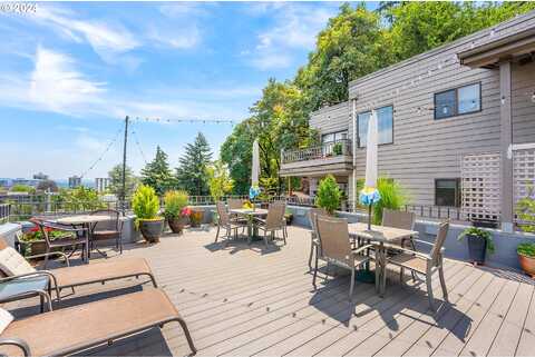 Sw Hall St, Portland, OR 97201