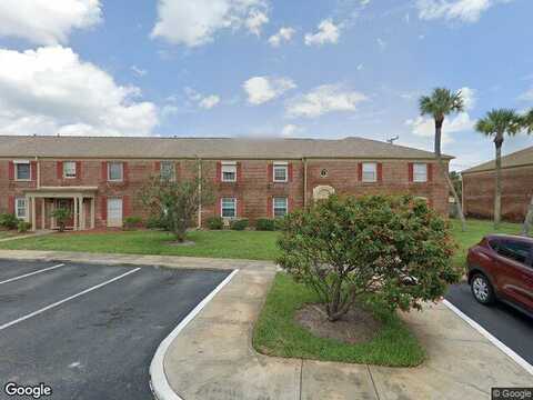 E Colonial Court, Indian Harbour Beach, FL 32937