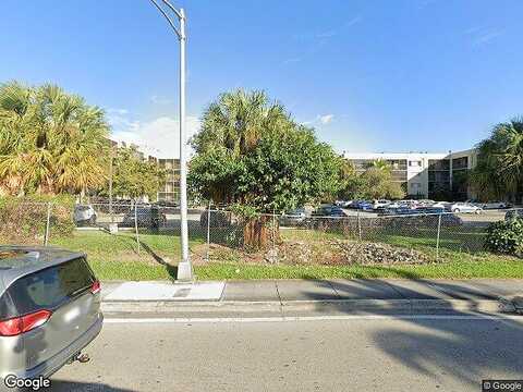 Nw 8Th St, Miami, FL 33126