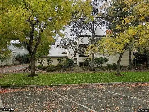 Cottage St Ne, Salem, OR 97301