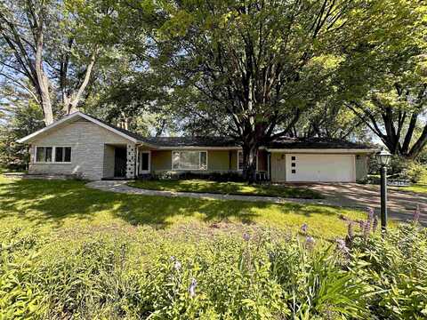 Martin, MARSHFIELD, WI 54449