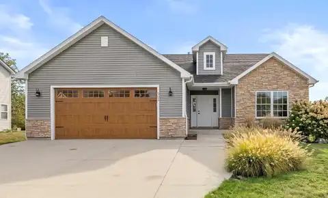 Manning, LAKE GENEVA, WI 53147