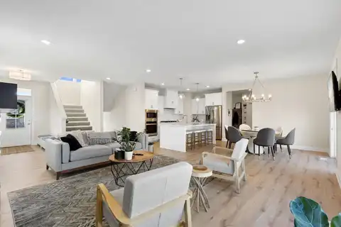 Kerry, HUDSON, WI 54016