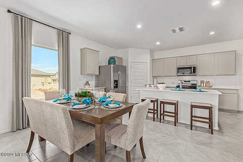 E Market St, Tucson, AZ 85706