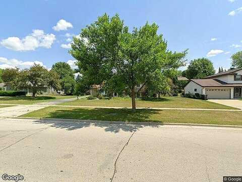 Forest Grove, PEWAUKEE, WI 53072