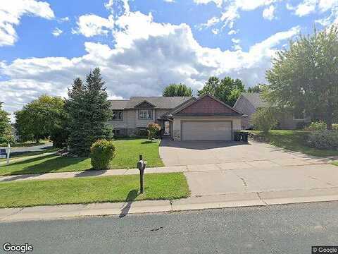 Hilltop, RIVER FALLS, WI 54022