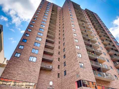 10Th Street, Saint Paul, MN 55102