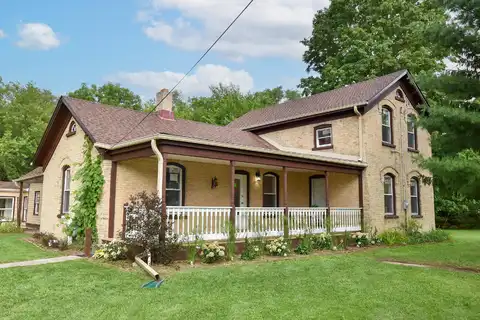 Wallace Lake, WEST BEND, WI 53090