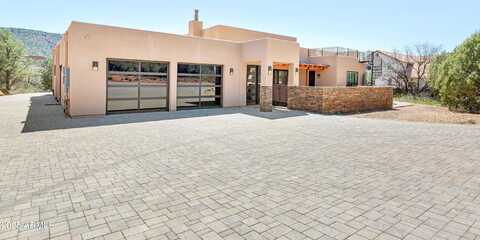 Pinon Drive, Sedona, AZ 86336