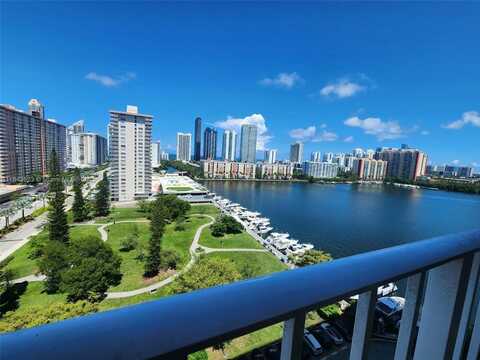 290 174th St, Sunny Isles Beach, FL 33160