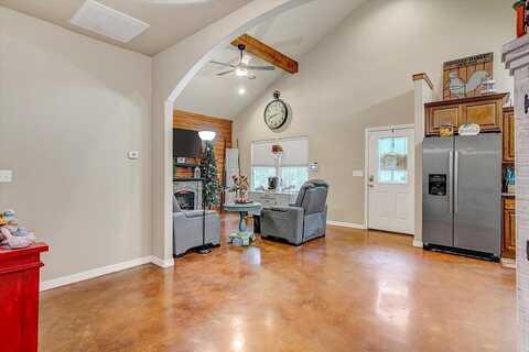 Camilla, BROOKELAND, TX 75931