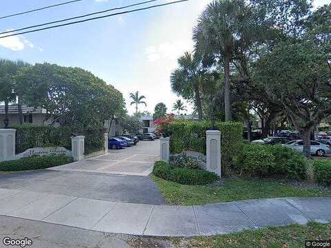 Sw 68Th Ct, Pinecrest, FL 33156