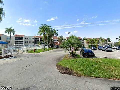 Lakeview Dr, Weston, FL 33326