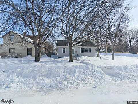 Oak, BRECKENRIDGE, MN 56520