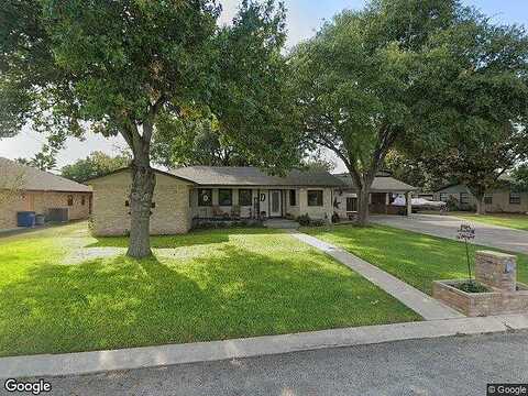 Adam, NEW BRAUNFELS, TX 78130