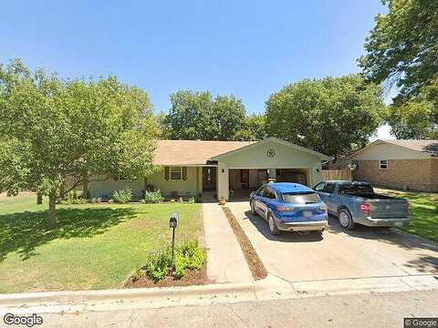 Avenue O, CLIFTON, TX 76634