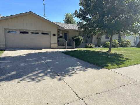 Mary, BEAVER DAM, WI 53916