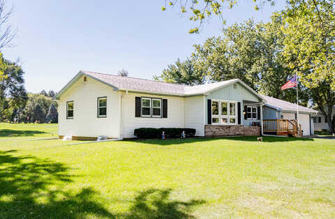 State, NORTH PRAIRIE, WI 53153