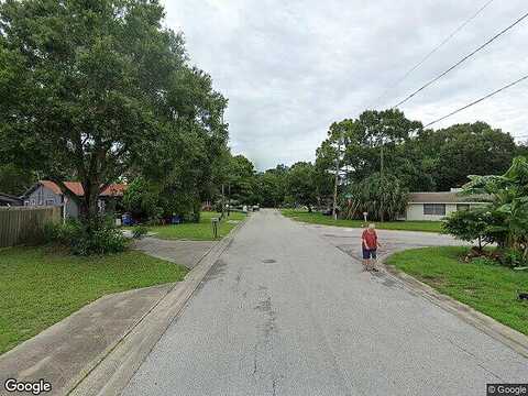 Wayne St, Saint Petersburg, FL 33702